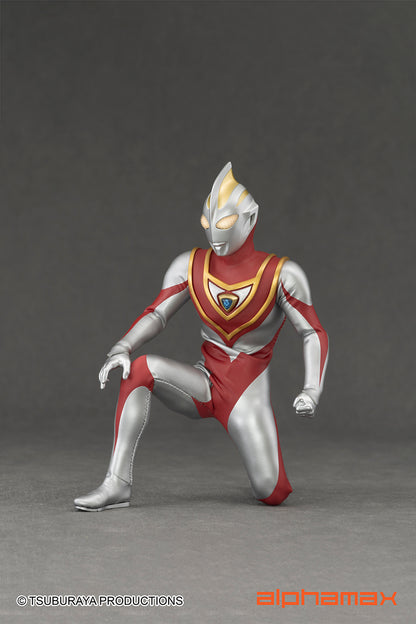 0913    【alphamax】    ULTRAMAN GAIA V1