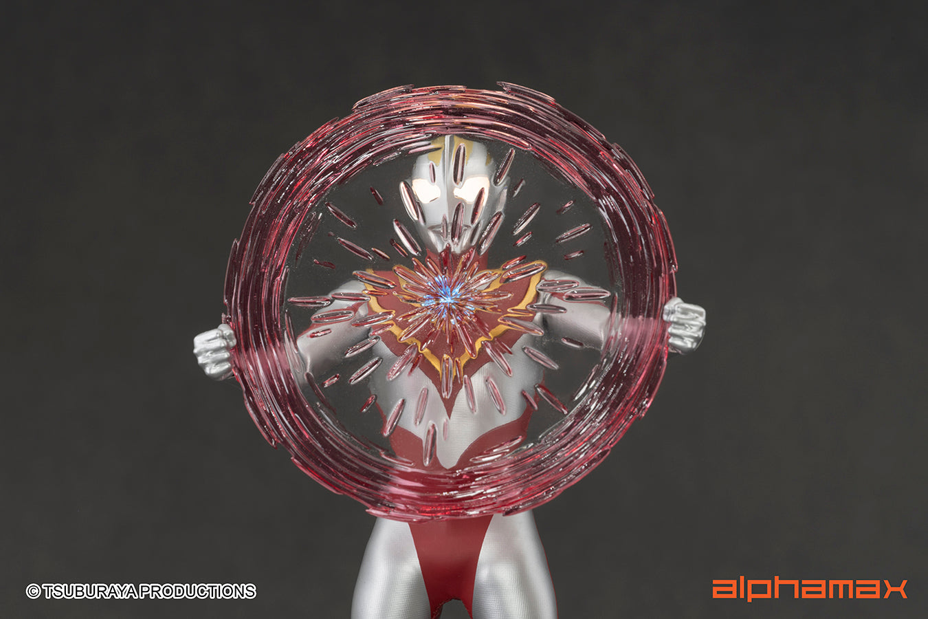 0913    【alphamax】    ULTRAMAN GAIA V1
