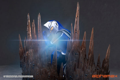 0913    【alphamax】    ULTRAMAN AGUL V1